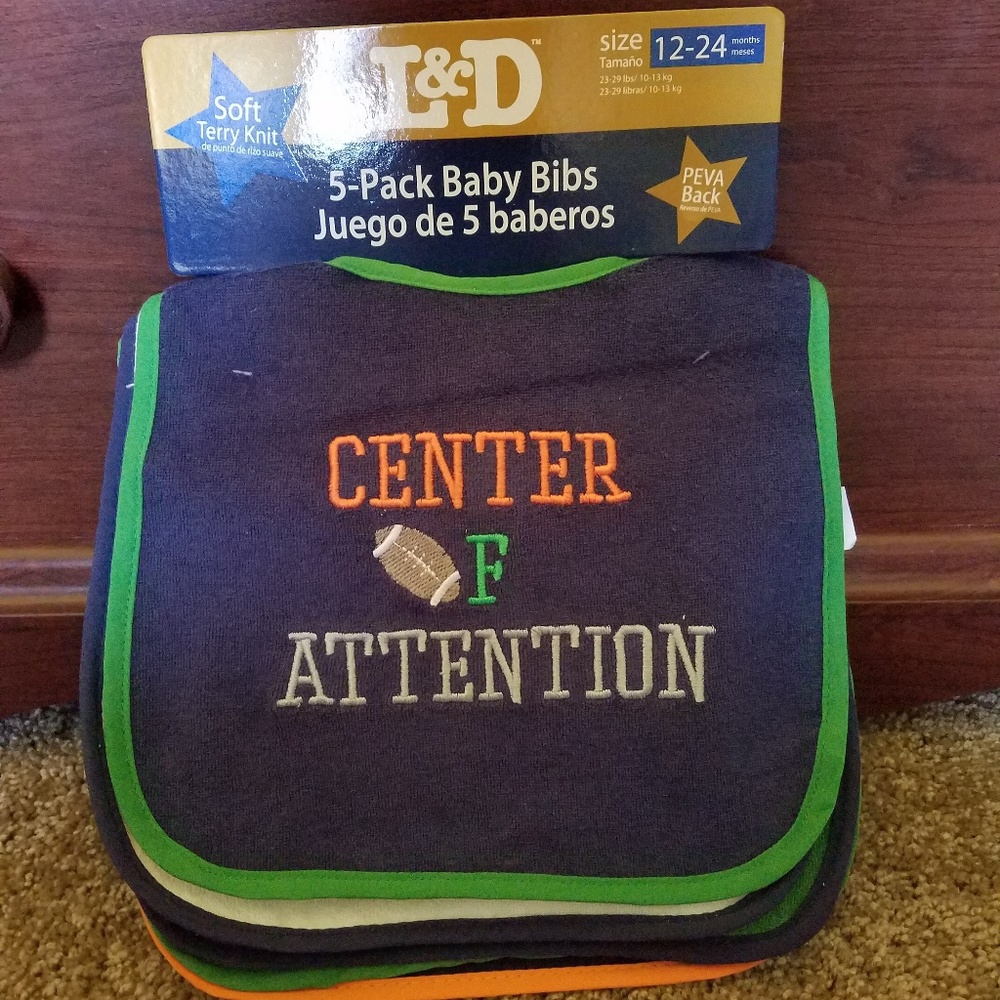 🍼NWT 5 Pack Baby Boy Bibs!